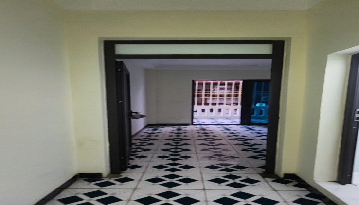 Cho thuê nhà Mặt Phố Nguyễn Đức Cảnh, KD đỉnh, 40m2, 4 tầng, 4 ngủ, 15 Triệu